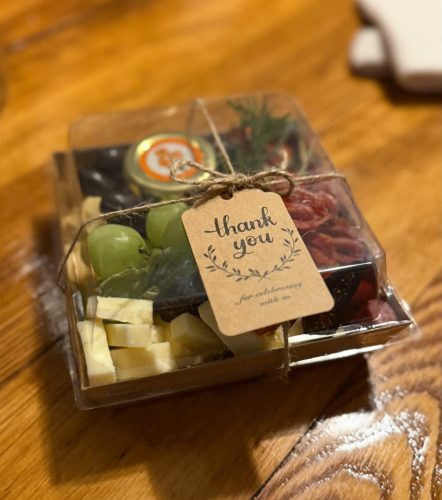 0E4C952E-5AC5-400B-888F-F878AE120305